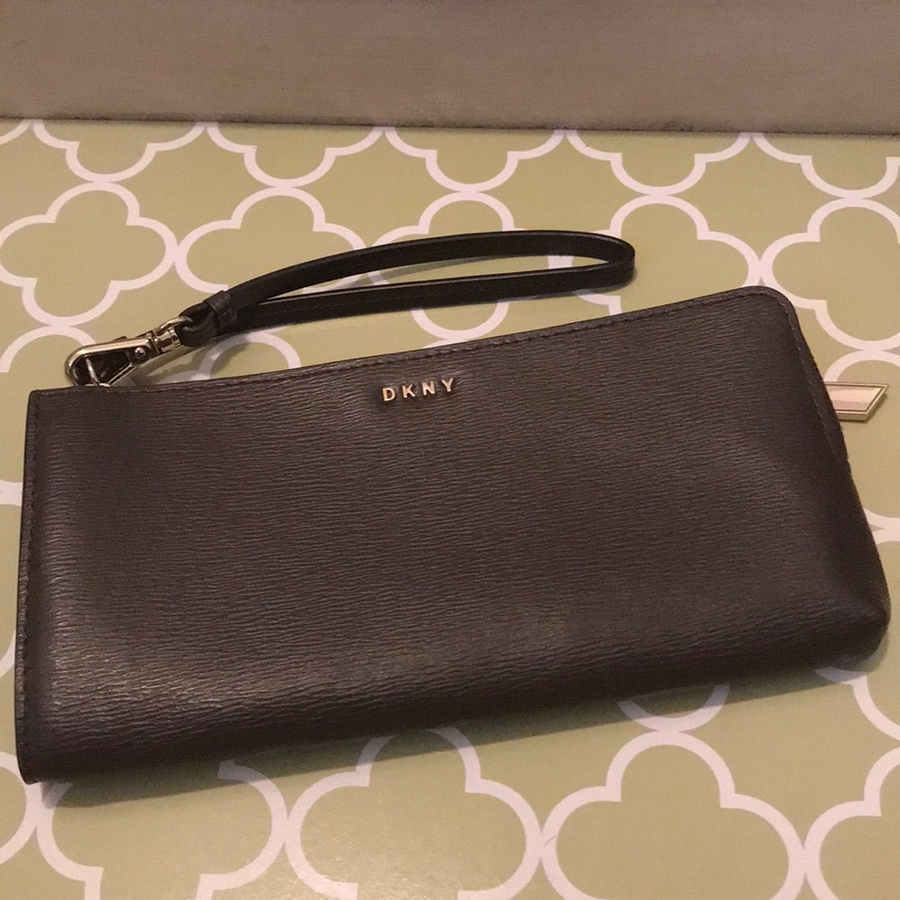 DKNY wristlet